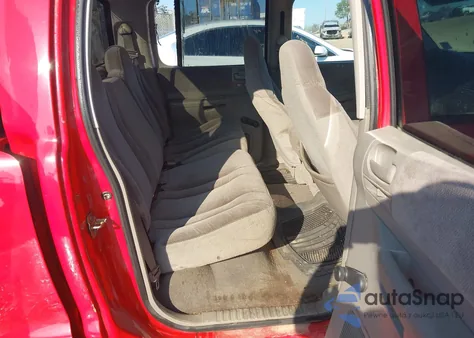 2003 Dodge Dakota Sport/Sxt z USA, uszkodzony, nr VIN 1D7HL38X93S376790